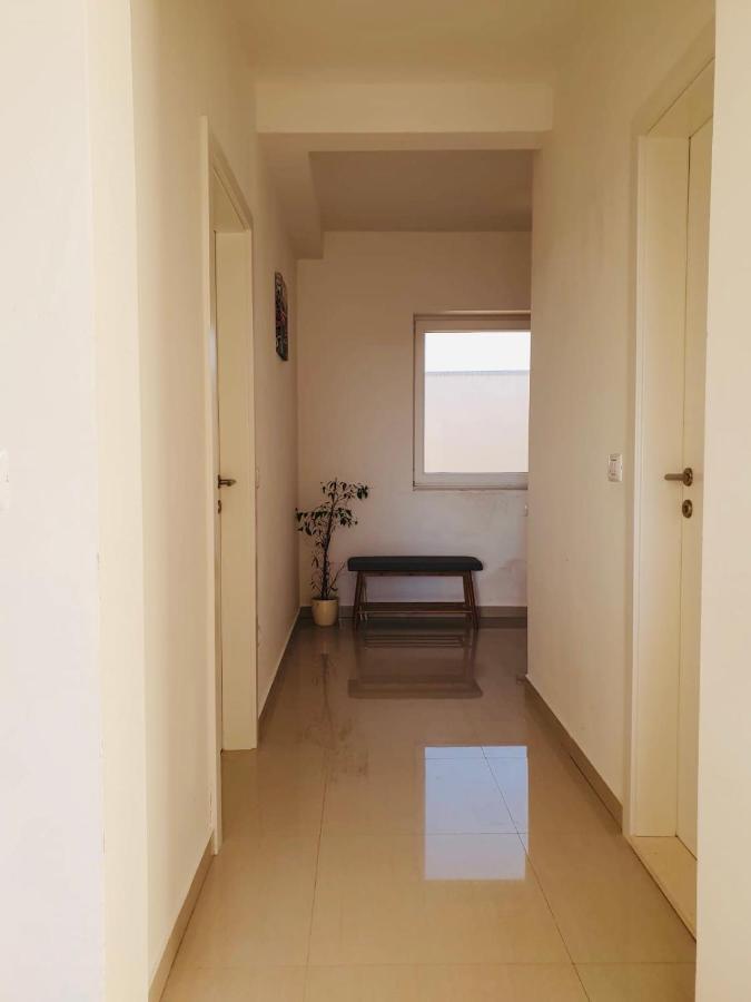 Apartman Petar Ražanac Buitenkant foto