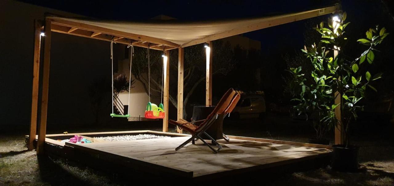 Apartman Petar Ražanac Buitenkant foto