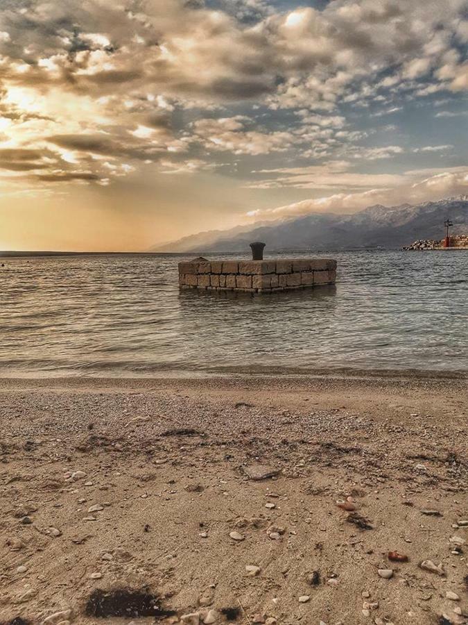 Apartman Petar Ražanac Buitenkant foto